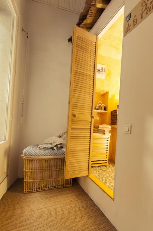 Gite Fa Mille Maison Bleu Robion en Luberon Habitación foto